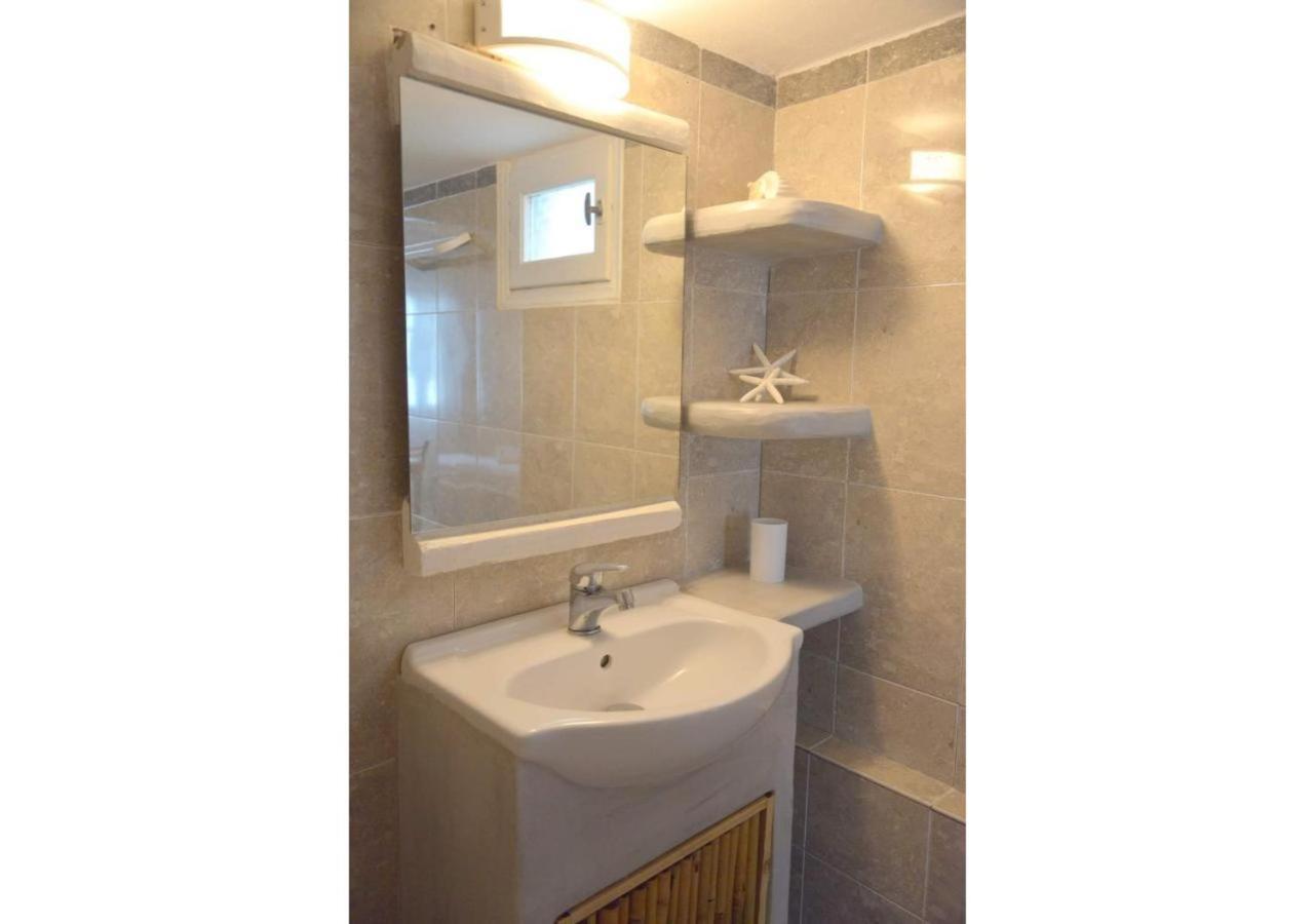 Anemelia Hotel Adamas Kültér fotó