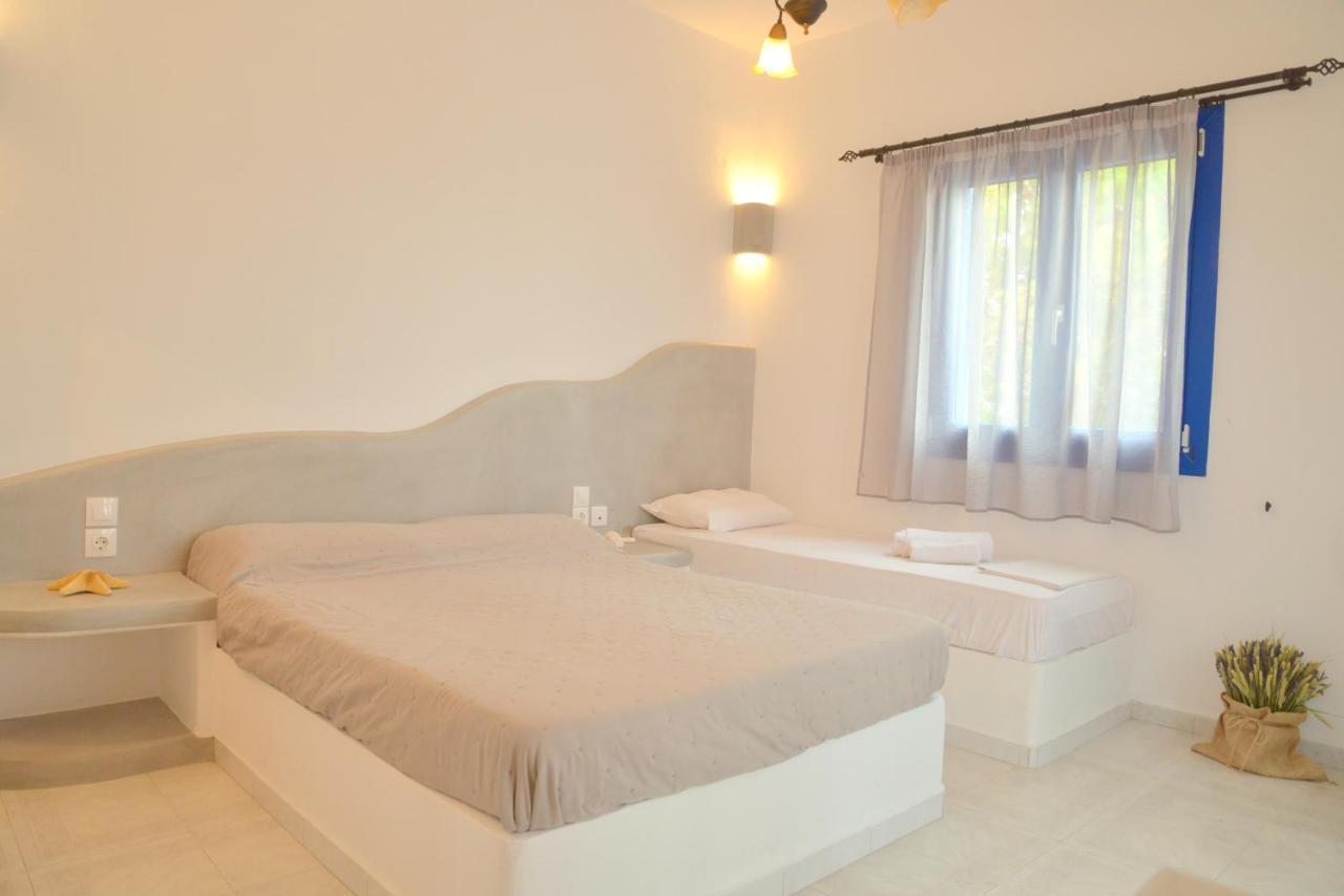 Anemelia Hotel Adamas Kültér fotó